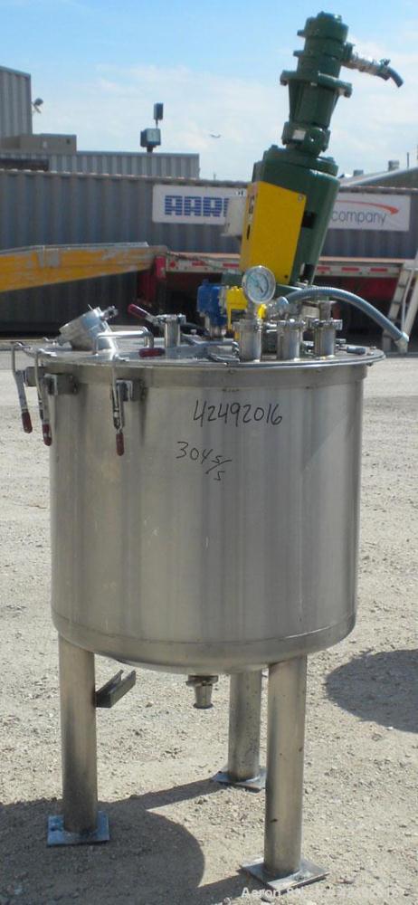 Used Tank, 80 Gallon, 304 Stainless Steel, Vertical. 30" Diameter x 24" straight side. Open top with a 2 piece cover, 1/2 bolt on, 1/2 clamp, dished bottom. Off center top entering Lightnin air opera...