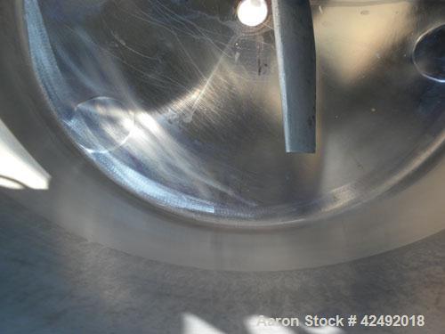 Used Tank, 80 Gallon, 304 Stainless Steel, Vertical. 30" Diameter x 24" straight side. Open top with a 2 piece cover, 1/2 bolt on, 1/2 clamp, dished bottom. Off center top entering Lightnin air opera...