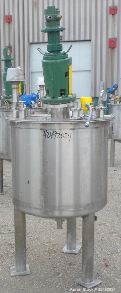 Used Tank, 80 Gallon, 304 Stainless Steel, Vertical. 30" Diameter x 24" straight side. Open top with a 2 piece cover, 1/2 bolt on, 1/2 clamp, dished bottom. Off center top entering Lightnin air opera...