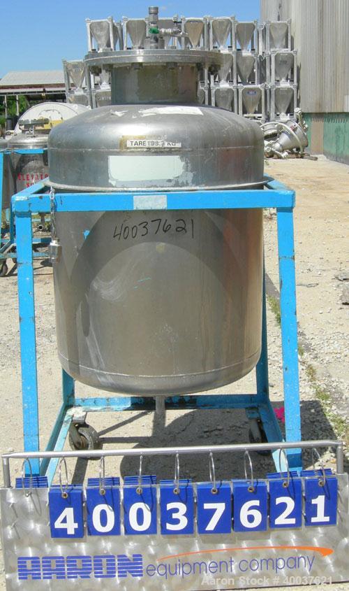 Used- Javo N.V. Alkmaar pressure tank, 100 gallon, 304 stainless steel, vertical. 30" diameter x 30" straight side, dished t...