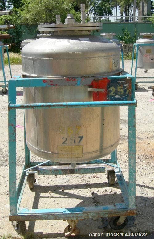 Used Buckley Iron Works Pressure Tank, 100 gallon, 304 stainless steel, vertical. 30" diameter x 28" straight side, dished top and bottom. Internal rated 50 psi at 300 deg F. Openings: top approximat...
