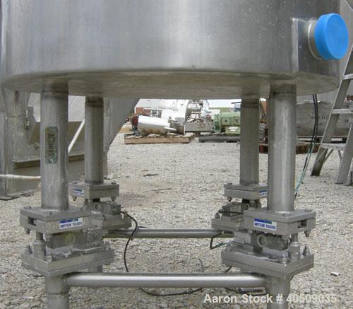 Used- Tank, 100 gallon, 321 stainless steel, vertical. 30" diameter x 35" straight side. Flat top with 1/2 hinged cover, slo...