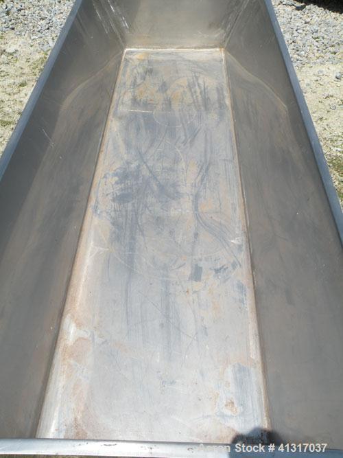 Used Trough/Tank, 150 Gallon, 316 Stainless Steel Horizontal. Trough measures approximately 94" long x 24" wide x 16" deep. 1 1/2" tri-clamp end bottom outlet. Mounted on casters.