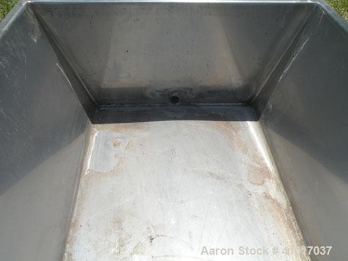 Used Trough/Tank, 150 Gallon, 316 Stainless Steel Horizontal. Trough measures approximately 94" long x 24" wide x 16" deep. 1 1/2" tri-clamp end bottom outlet. Mounted on casters.
