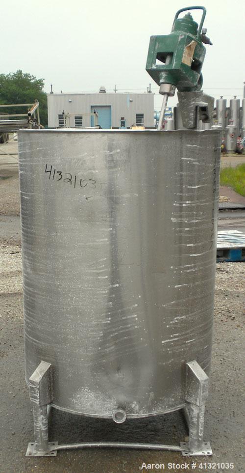 Used Tank, 115 Gallon, 304 Stainless Steel, Vertical. 30" diameter x 38" straight side, flat open top, no cover, sloped bottom. Includes an air operated Lightnin agitator with a 3/4" diameter x 44" l...