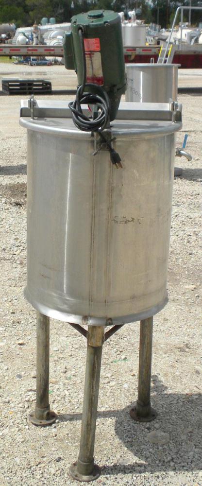 Used Tank, 30 Gallon, 304 stainless steel, vertical. 19" diameter x 23" straight side, flat top with 1 piece hinged cover, sloped bottom. Mixco Mixer clamp on agitator, 5/8" diameter shaft with a 3" ...