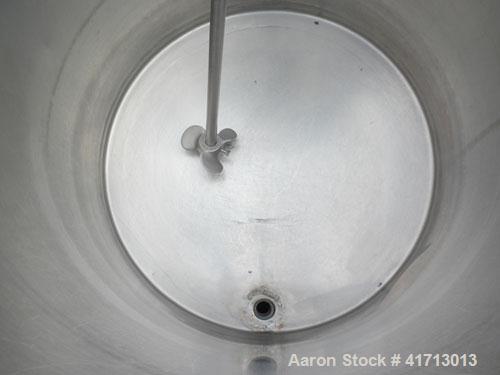 Used Tank, 30 Gallon, 304 stainless steel, vertical. 19" diameter x 23" straight side, flat top with 1 piece hinged cover, sloped bottom. Mixco Mixer clamp on agitator, 5/8" diameter shaft with a 3" ...