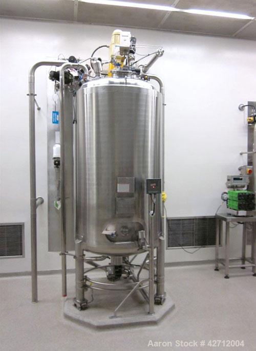 Used BCD Engineering Receiver, 1000 Liter (264 Gallon), 316L Stainless Steel. Internal rated 3.5 bar (50 psi) & full vacuum. Top mounted Novaseptic agitator drive. Mounted on legs. PRICE INCLUDES A 1...