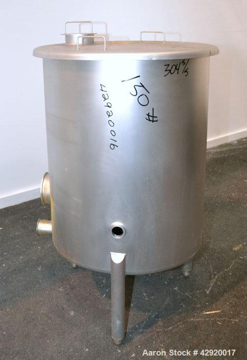 Used Tank, 110 Gallon, 304 Stainless Steel, Vertical. 30 Diameter x 36 straight side. Flat open top with a 1 piece cover, sloped bottom. Openings side 2 tri-clamp, 3 tri-clamp, 6 tri-clamp, 2 tri-cla...