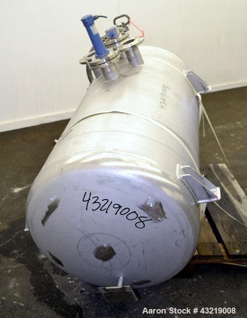 Used Inox-Maurer AG Tank, 760 Liter (200 Gallon), 316L Stainless Steel, Horizontal. Approximate 31” diameter x 51” straight side, dished ends. Internal rated -1/2 bar (-14.50/29 psi) at 120 degrees C...