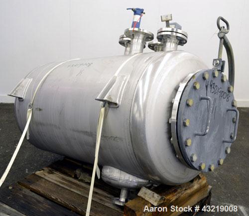 Used Inox-Maurer AG Tank, 760 Liter (200 Gallon), 316L Stainless Steel, Horizontal. Approximate 31” diameter x 51” straight side, dished ends. Internal rated -1/2 bar (-14.50/29 psi) at 120 degrees C...