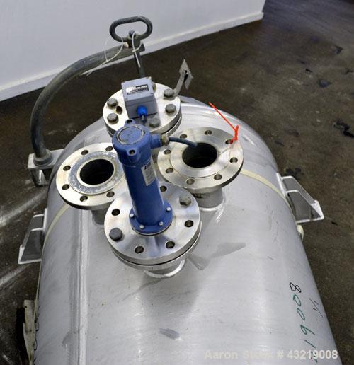 Used Inox-Maurer AG Tank, 760 Liter (200 Gallon), 316L Stainless Steel, Horizontal. Approximate 31” diameter x 51” straight side, dished ends. Internal rated -1/2 bar (-14.50/29 psi) at 120 degrees C...