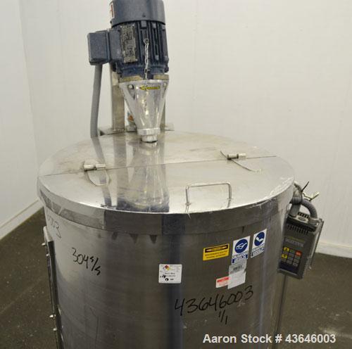 Used Tank, 90 Gallon, 304 Stainless Steel, Vertical. Approximate 28" diameter x 32" straight side. Flat top with a  hinged cover, dished bottom. Sidewall sight glass (has cracks). Clamp on Agimex agi...