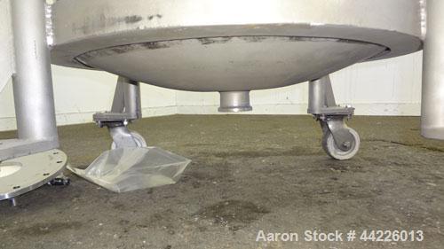 Used Tank, 50 Gallon (189 Liter), 316 Stainless Steel, Vertical. Approximate 24" diameter x 30" straight side, dished top and bottom. (3) Sidewall baffles. Openings top 1-1/2", 8". 2" Center bottom o...