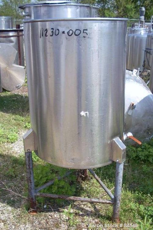 Used Tank, 70 Gallon, Stainless Steel, Vertical. 25" diameter x 33" straight side.