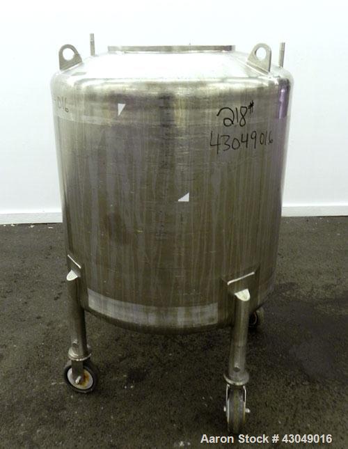 Used Northland Stainless Pressure Tank, 500 Liter (132 Gallon), 316L Stainless Steel, Vertical. 34’’ Diameter x 33’’ straight side, dished top and bottom. Internal rated 30 psi at -20 to 300 degrees ...
