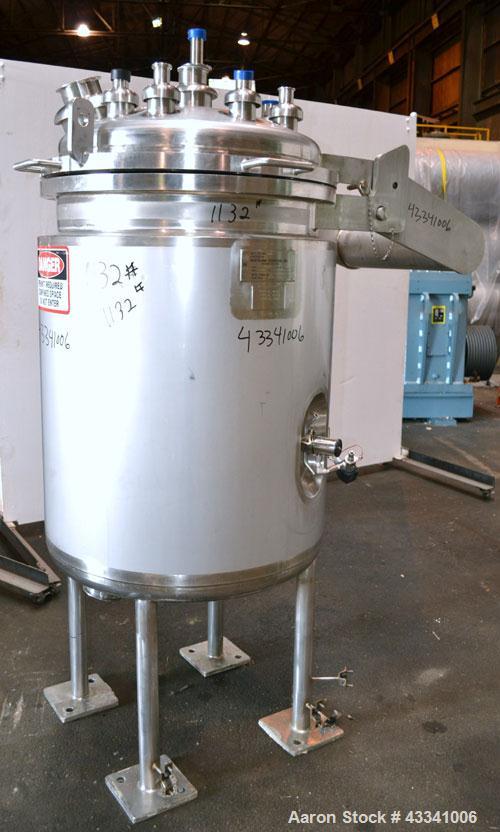Used Northland Stainless Pressure Tank, 500 Liter (132.12 Gallon), 316L Stainless Steel, Vertical. 30” Diameter x 37” straight side. Bolt on counter balanced hinged dished top, dish bottom. Internal ...