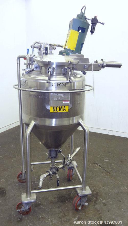 Used Northland Stainless Pressure Tank, 50 Gallon, 316L Stainless Steel, Vertical. 26" Diameter x 18" straight side, dished top, coned bottom.  Internal rated full vacuum/50 psi at -20 to 365 degrees...