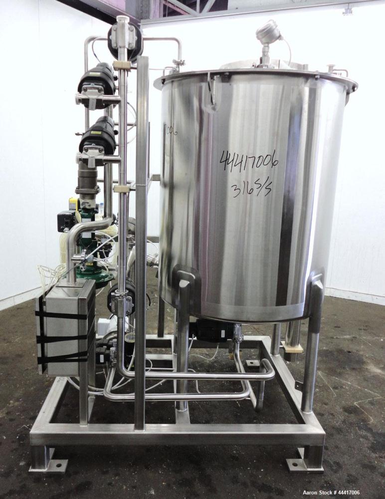 750 Liter Stainless Steel Northland Stainless Tank, Model 2065LV