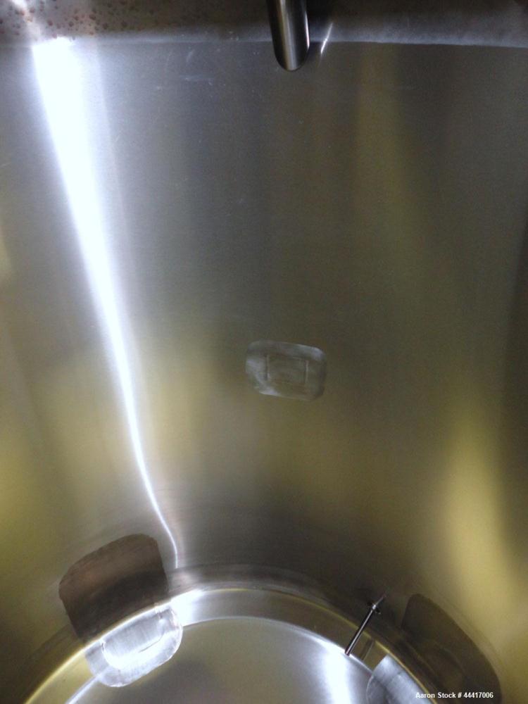 750 Liter Stainless Steel Northland Stainless Tank, Model 2065LV