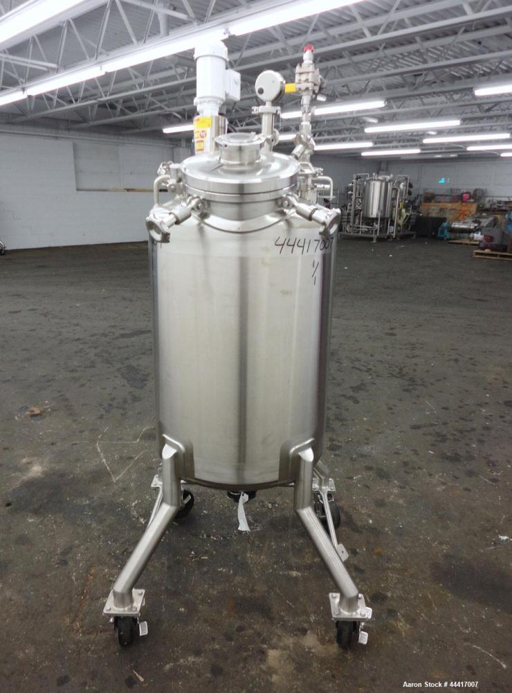 Unused- Northland Stainless Pressure Tank, 200 Liter (52.8 Gallon), 316 L Stainless Steel, Vertical.  24" Diameter x 30-1/2" straight side, dished top and bottom.  Internal rated  50 psi/full vacuum ...