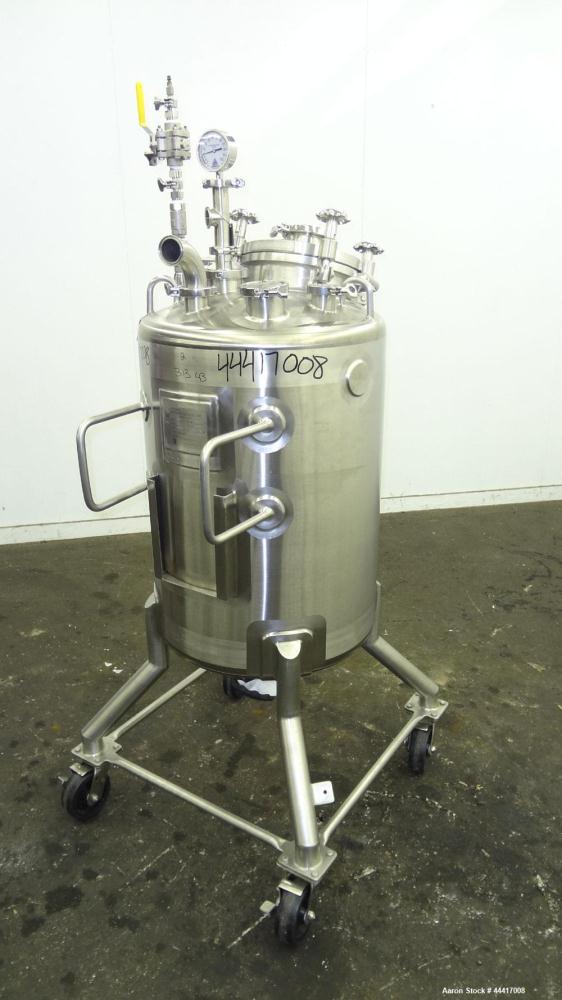 Unused- Northland Stainless Pressure Tank, 200 Liter (52.8 Gallon), 316 L Stainless Steel, Vertical.  24" Diameter x 30-1/2" straight side, dished top and bottom.  Internal rated  50 psi/full vacuum ...