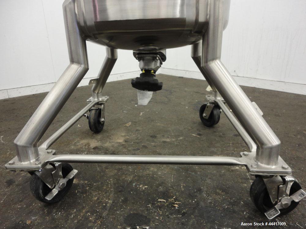 Unused- Northland Stainless Pressure Tank, 200 Liter (52.8 Gallon), 316 L Stainless Steel, Vertical.  24" Diameter x 30-1/2" straight side, dished top and bottom.  Internal rated 50 psi/full vacuum a...