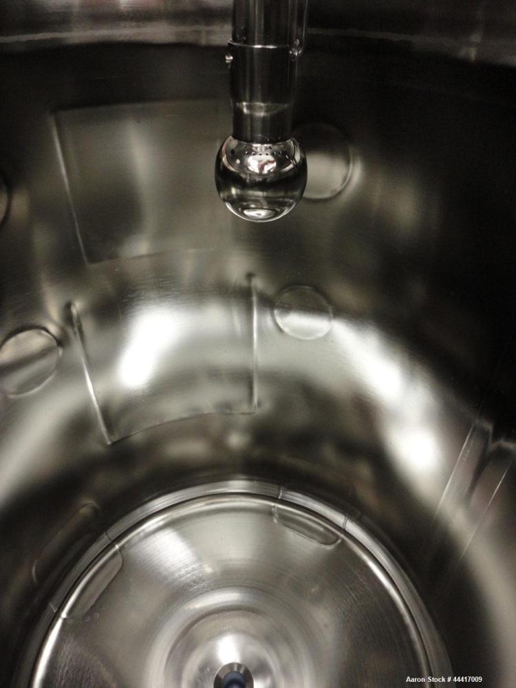Unused- Northland Stainless Pressure Tank, 200 Liter (52.8 Gallon), 316 L Stainless Steel, Vertical.  24" Diameter x 30-1/2" straight side, dished top and bottom.  Internal rated 50 psi/full vacuum a...
