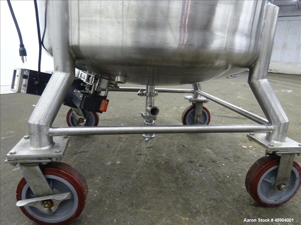 Used Northland Stainless Pressure Tank, Approximate 150 Gallon, 316L Stainless Steel, Vertical. 35-5/8" Diameter x 32" straight side. Dished top and bottom. Internal rating Full Vacuum 50 psi at 300 ...