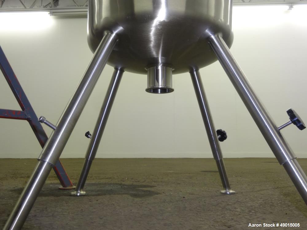 Used Northland Stainless Tank, Approximately 9 Gallon, 316 Stainless Steel, Ver