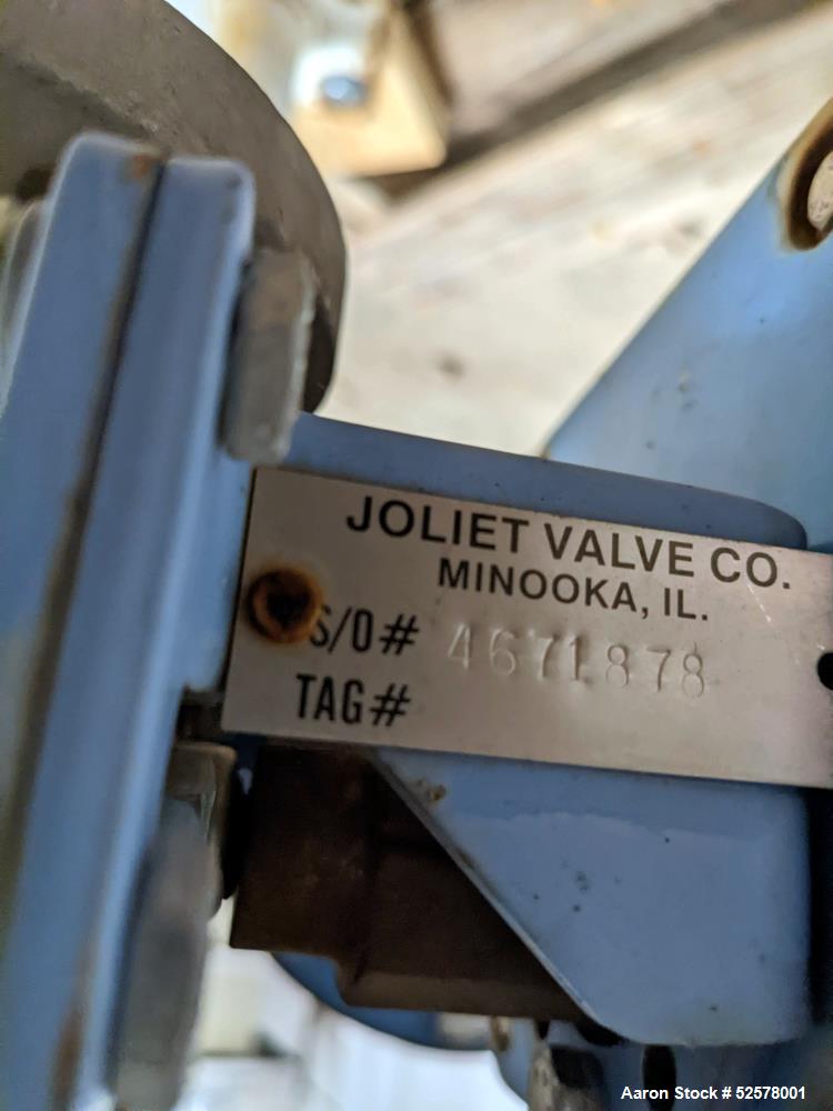 Used Nova Fabricating 150 Gallon Tank, 316L Stainless Steel, Vertical. Approximate 30" diameter x 54" straight side. Dished bottom. Internal rated 1.50 psi at 250 degrees F. Openings top: 12" with co...