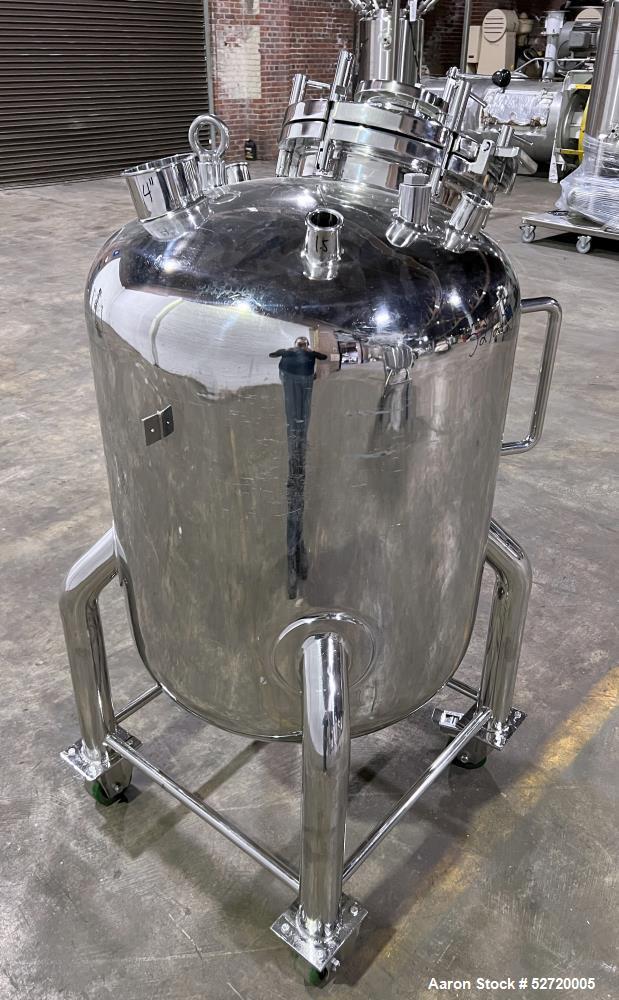Olsa 250 Liter Vertical 316L Stainless Steel Pressure Tank
