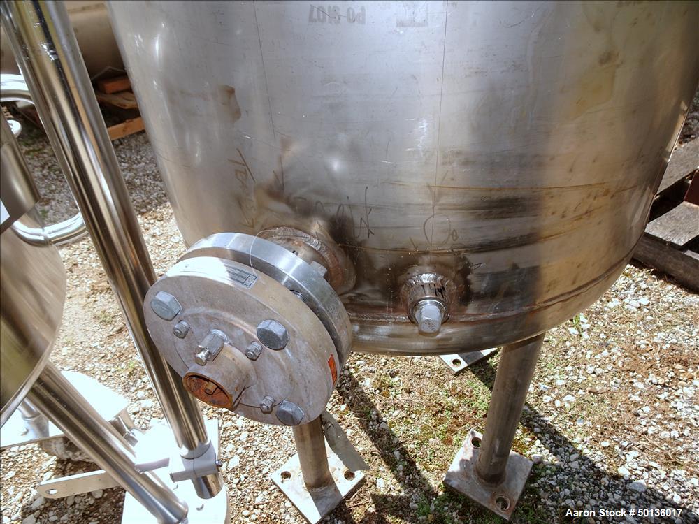 Used- Overly Inc. Pressure Tank, Approximate 150 Gallon, 304L Stainless Steel