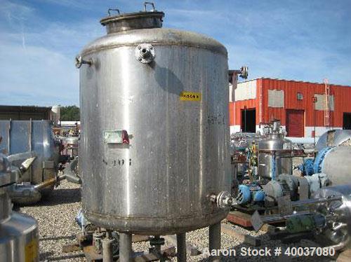 Used P.X. Engineering Pressure Tank, 400 Gallon, 304 Stainless Steel, Vertical. 48'' diameter x 48'' straight side, dished top and bottom. Internal rated 15 psi at 200 deg F. Openings: top 3", 1", 18...
