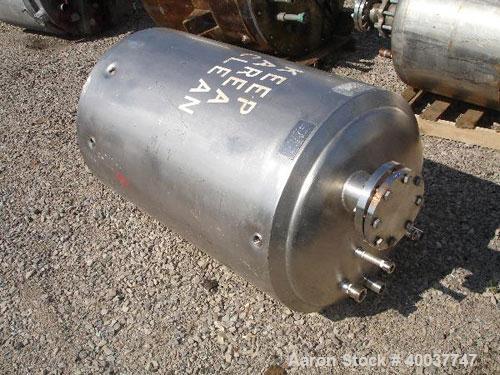 Used 100 Gallon Stainless Steel Paramount Engineering Receiver
