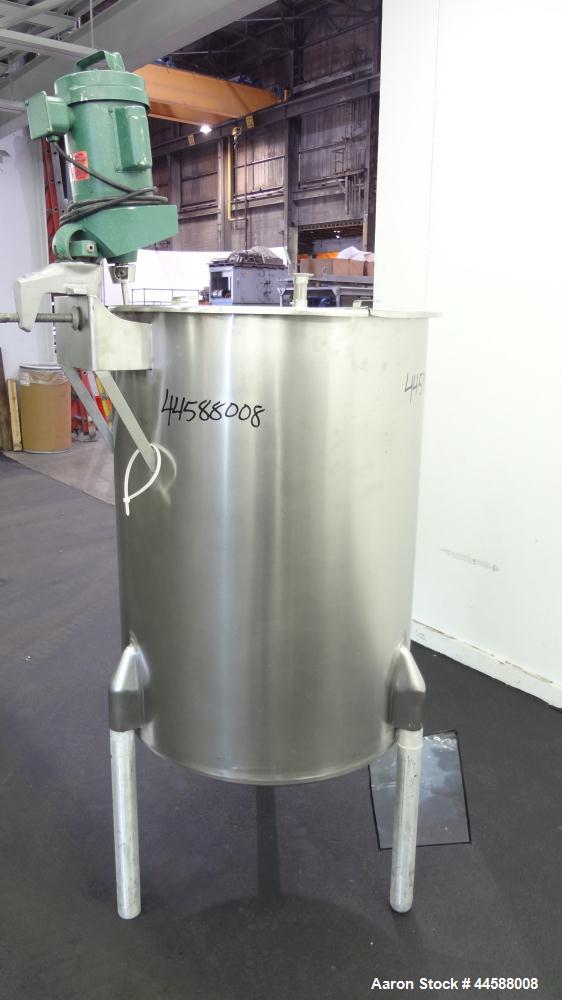 Used Perma-San Tank, 120 Gallons, Model OVS, 316 Stainless Steel, Vertical. Approximately 30" diameter x 41" straight side, open top with 1/2 hinged covers, sloped bottom.  Clamp on Lightnin agitator...