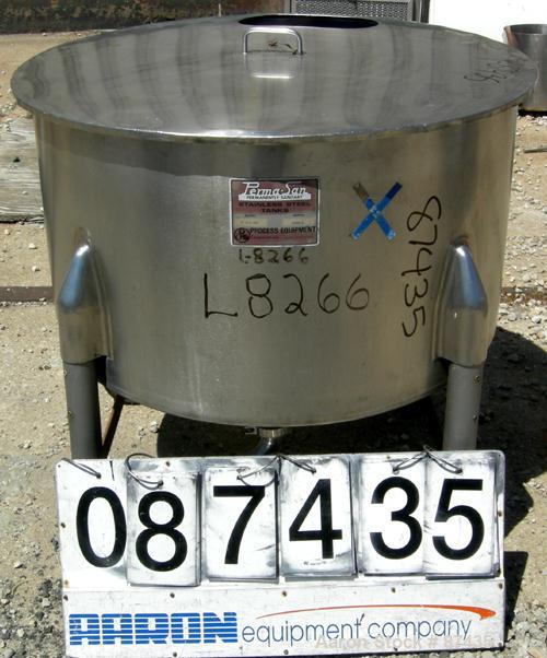 USED: Perma San tank, 80 gallon, 316 stainless steel, vertical. 36" diameter x 22" straight side, open top with 1 piece cover, sloped bottom. 1-1/2" off center bottom outlet. Mounted on 4 carbon stee...