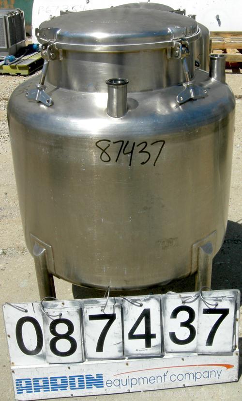 USED: Perma San tank, 80 gallon, 316 stainless steel, vertical. 32" diameter x 22" straight side, dish top and bottom. Openings: top (2) 2" tri clamp, 20" manway with cover; 2" tri clamp center botto...