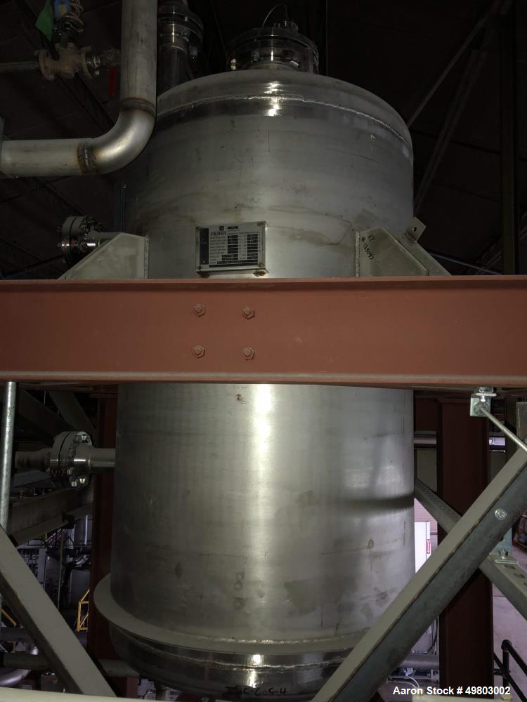 Used Perry Products Pressure Tank, 325 Gallon, 304L Stainless Steel, Vertical. 40” Diameter x 60” straight side, dished top & bottom. Internal rated Full Vacuum & 25psi at -80 to 300 degrees F. Openi...