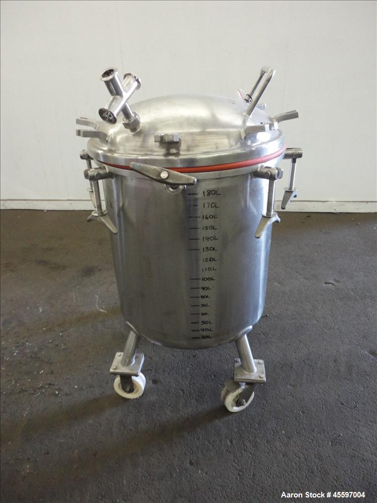 Used- 200 Liter Stainless Steel Pressure Tank