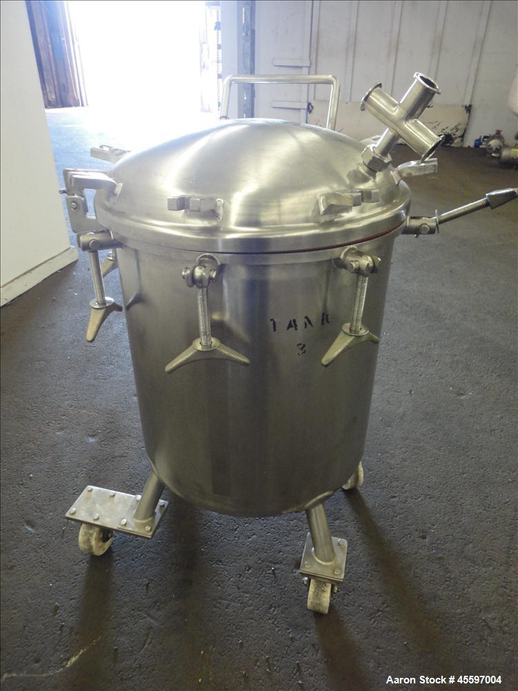 Used- 200 Liter Stainless Steel Pressure Tank