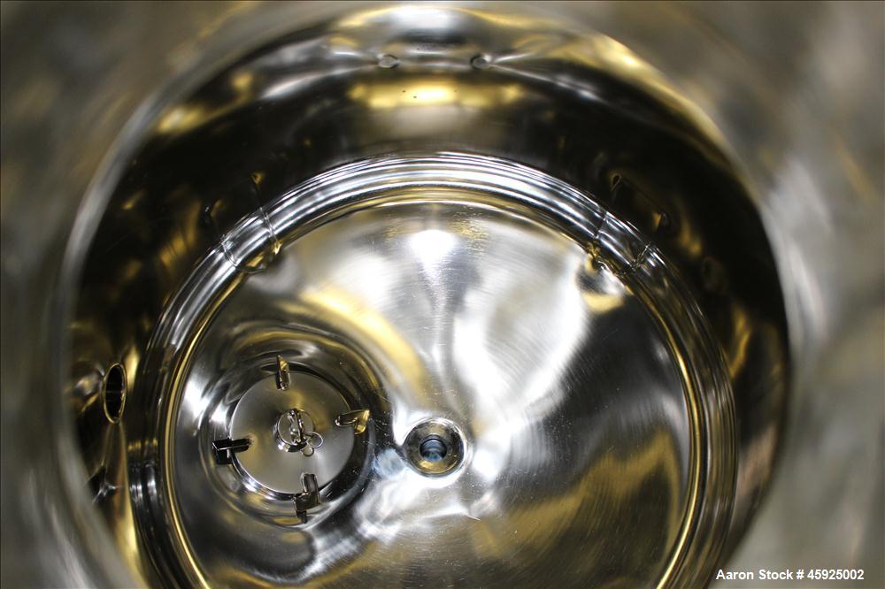 Used Precision Stainless Pressure Tank, 52.8 Gallon (200 Liter), 316L Stainless Steel, Vertical. 26" Diameter x 24" straight side. Dished top and bottom. Internal rated 35 psi at -20 to 250 degrees F...