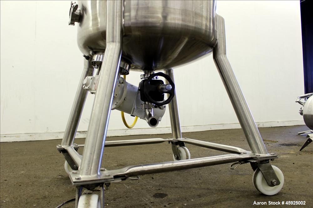 Used Precision Stainless Pressure Tank, 52.8 Gallon (200 Liter), 316L Stainless Steel, Vertical. 26" Diameter x 24" straight side. Dished top and bottom. Internal rated 35 psi at -20 to 250 degrees F...