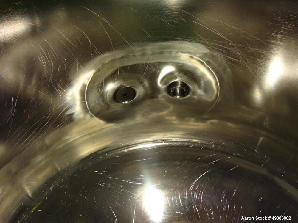 Used Precision Stainless Pressure Tank, 50 Liters (13.2 Gallons).