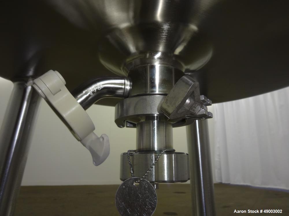 Used Precision Stainless Pressure Tank, 50 Liters (13.2 Gallons).