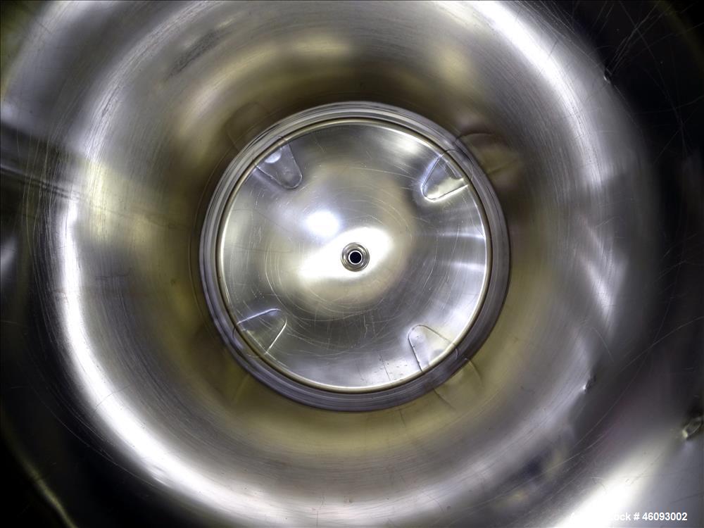 Used Precision Stainless Pressure Tank, 198.12 Gallons (705 Liters), 316L Stainless Steel, Vertical. 32" Diameter x 50" straight side, dished top & bottom. Internal rated 30 psi at 250 degrees F, vac...