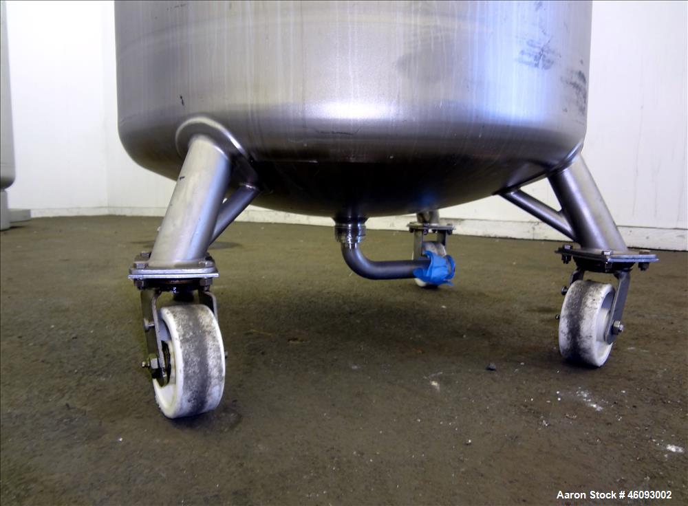 Used Precision Stainless Pressure Tank, 198.12 Gallons (705 Liters), 316L Stainless Steel, Vertical. 32" Diameter x 50" straight side, dished top & bottom. Internal rated 30 psi at 250 degrees F, vac...