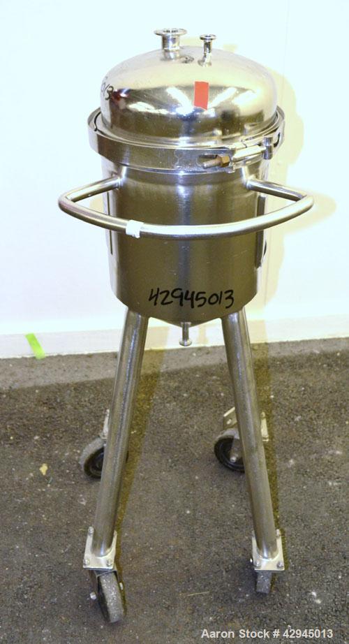 Used Precision Stainless Tank, 15 Liter (3.96 Gallon), 316L Stainless Steel, Vertical. 10-1/2" Diameter x 11" straight side, dished clamp on top, coned bottom. Polished internal rated 1 psi at  300 d...