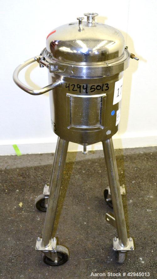 Used Precision Stainless Tank, 15 Liter (3.96 Gallon), 316L Stainless Steel, Vertical. 10-1/2" Diameter x 11" straight side, dished clamp on top, coned bottom. Polished internal rated 1 psi at  300 d...