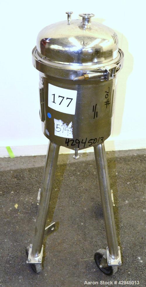 Used Precision Stainless Tank, 15 Liter (3.96 Gallon), 316L Stainless Steel, Vertical. 10-1/2" Diameter x 11" straight side, dished clamp on top, coned bottom. Polished internal rated 1 psi at  300 d...